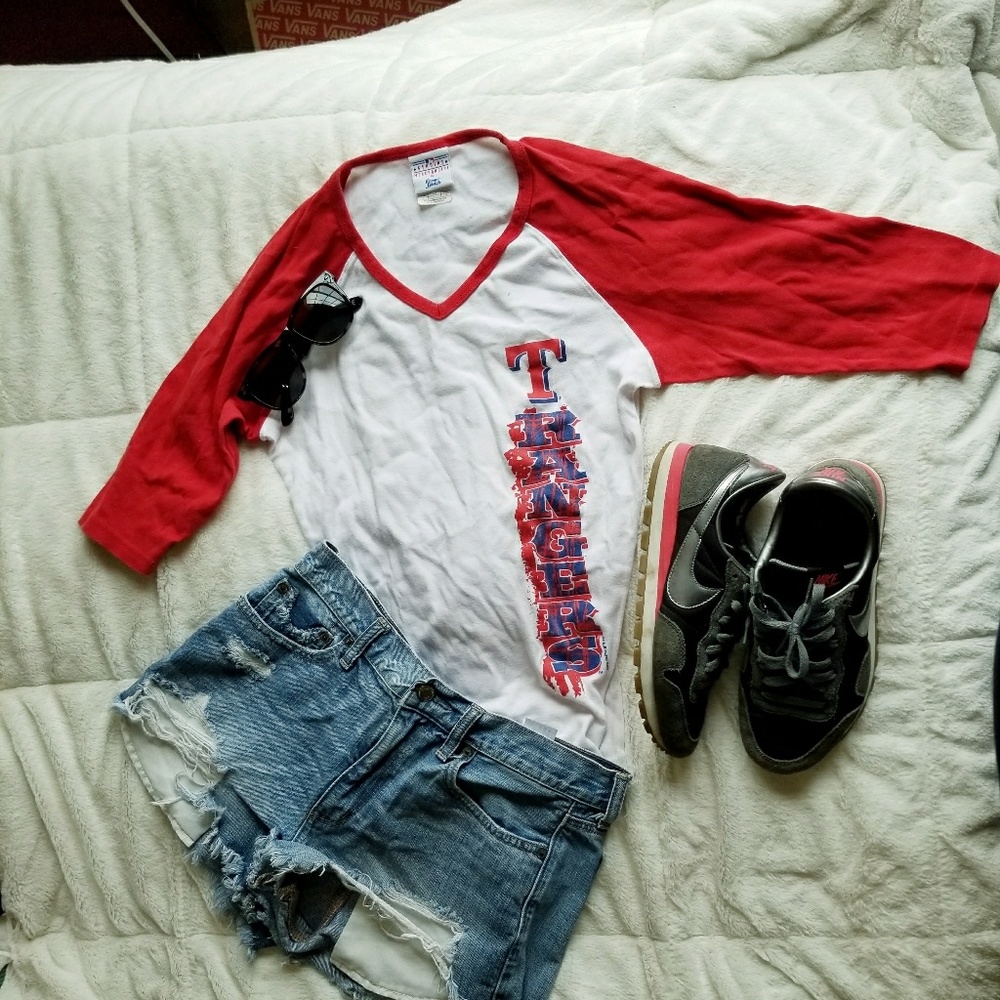 MLB Genuine Merchandise Tee